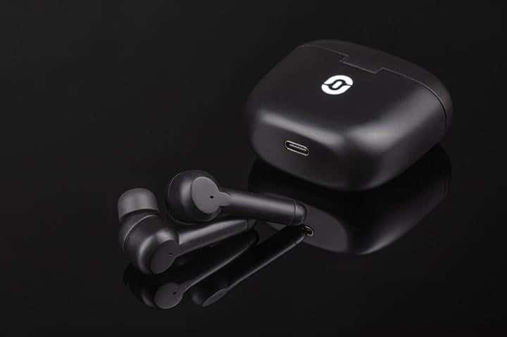 5 Best Afford­able Truly Wireless Earphones Under $100